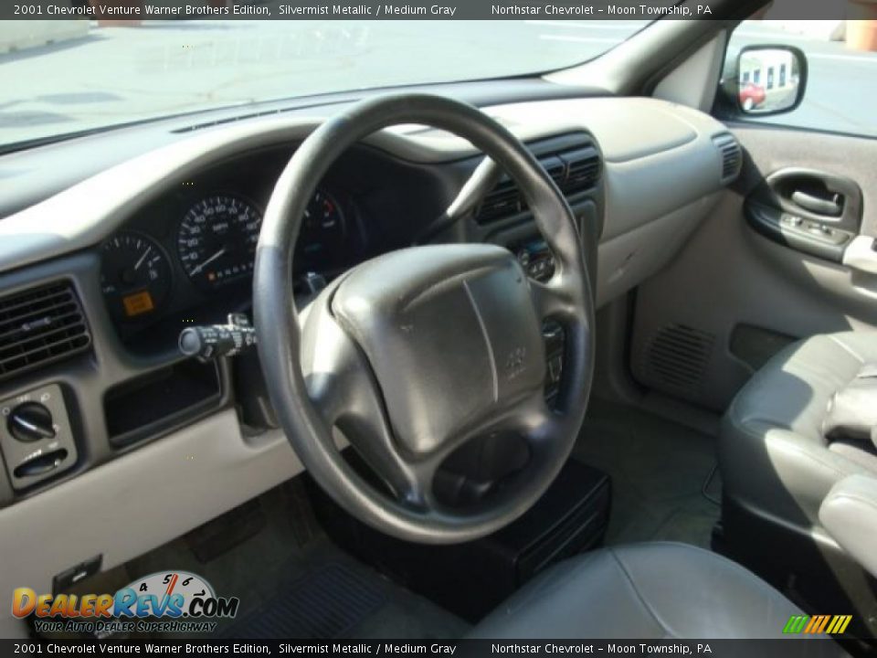 2001 Chevrolet Venture Warner Brothers Edition Silvermist Metallic / Medium Gray Photo #17