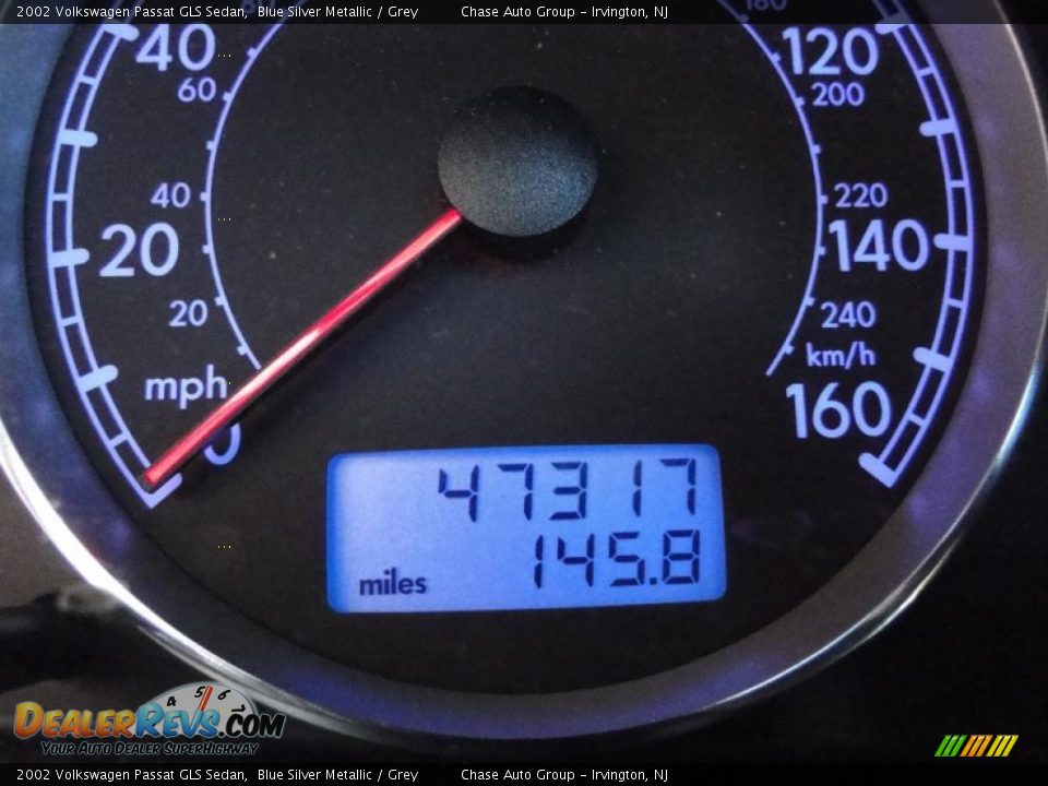 2002 Volkswagen Passat GLS Sedan Blue Silver Metallic / Grey Photo #17
