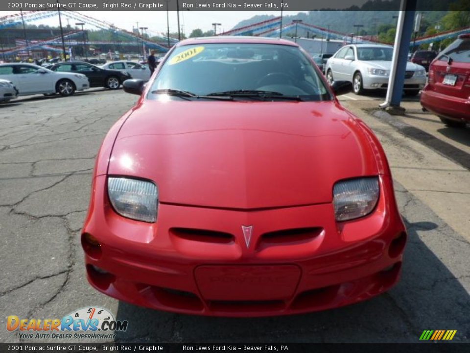 2001 Pontiac Sunfire GT Coupe Bright Red / Graphite Photo #4