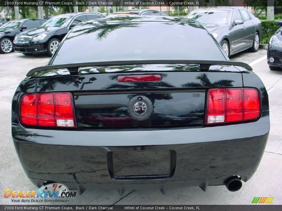 2009 Ford Mustang GT Premium Coupe Black / Dark Charcoal Photo #5