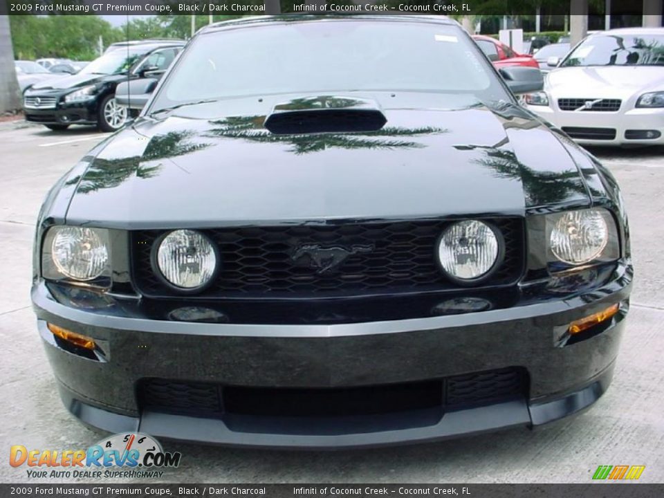 2009 Ford Mustang GT Premium Coupe Black / Dark Charcoal Photo #9