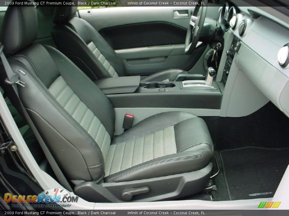 2009 Ford Mustang GT Premium Coupe Black / Dark Charcoal Photo #14