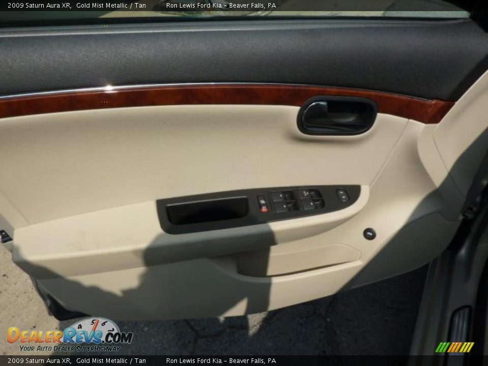 2009 Saturn Aura XR Gold Mist Metallic / Tan Photo #14