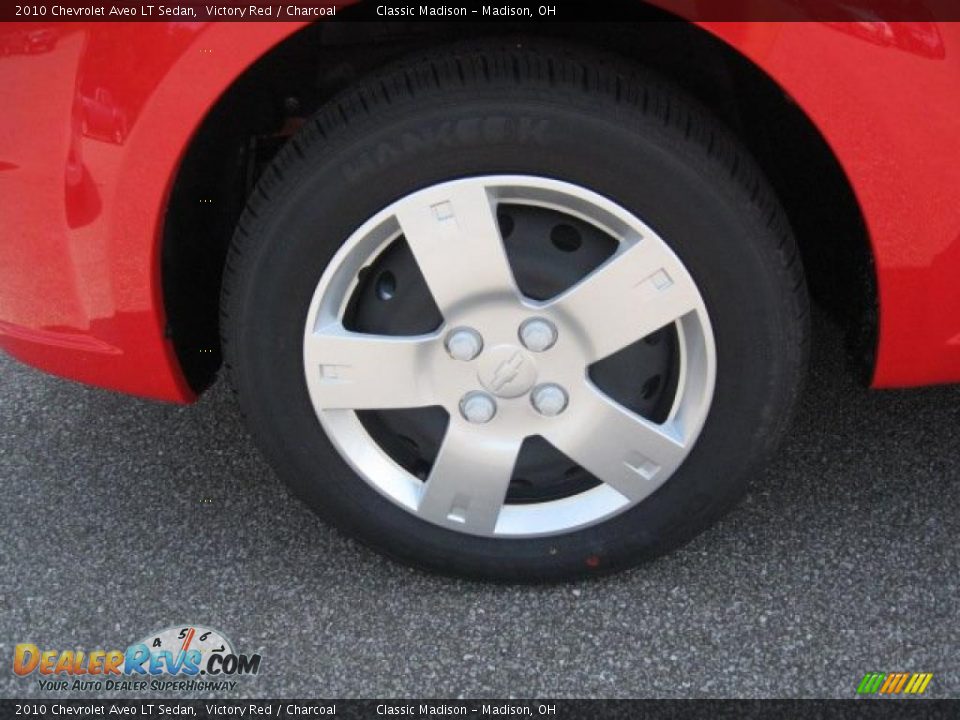 2010 Chevrolet Aveo LT Sedan Victory Red / Charcoal Photo #6