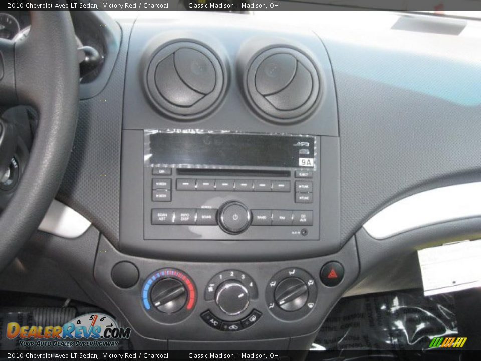 2010 Chevrolet Aveo LT Sedan Victory Red / Charcoal Photo #10