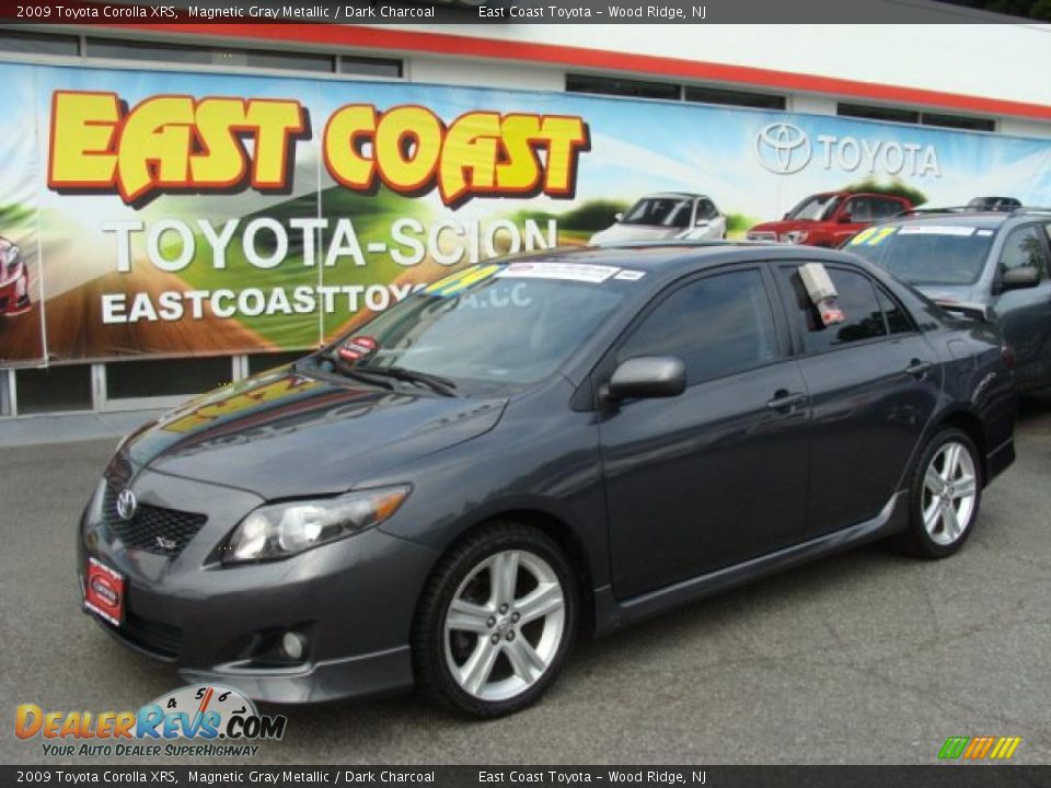 2009 Toyota Corolla XRS Magnetic Gray Metallic / Dark Charcoal Photo #3