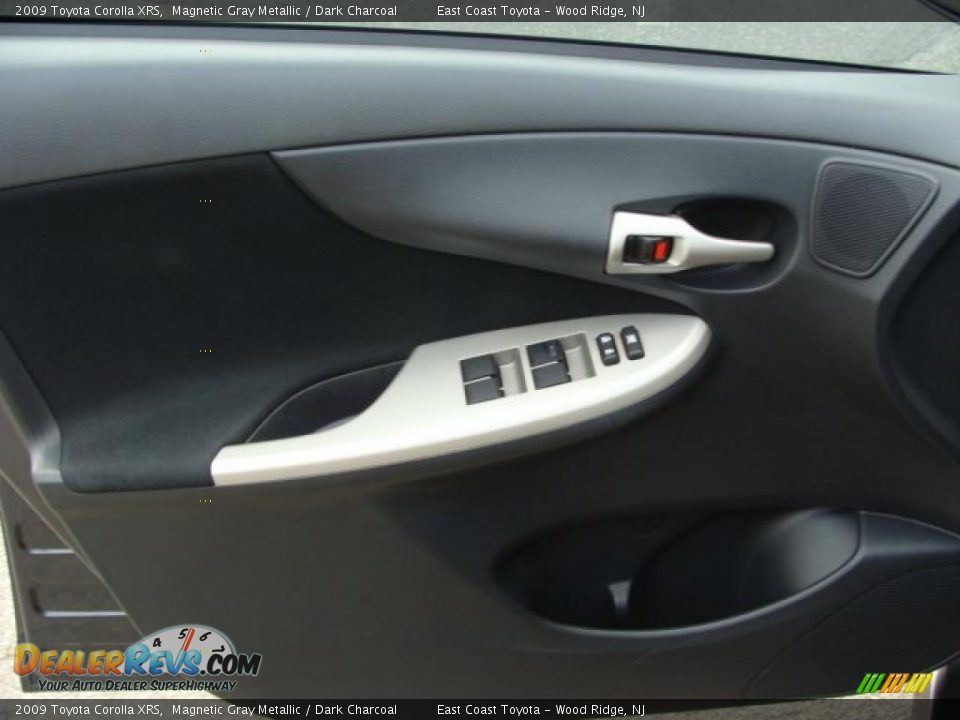 2009 Toyota Corolla XRS Magnetic Gray Metallic / Dark Charcoal Photo #6