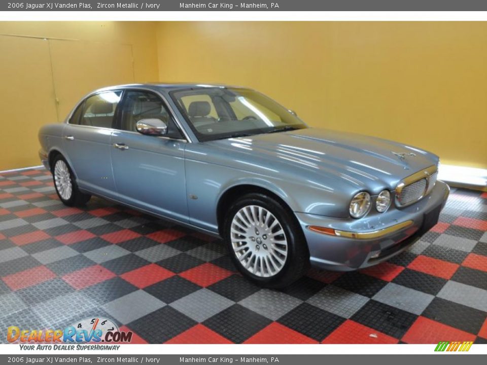 2006 Jaguar XJ Vanden Plas Zircon Metallic / Ivory Photo #1