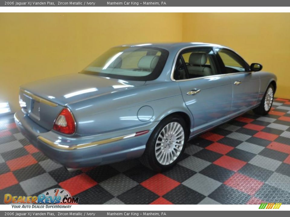 2006 Jaguar XJ Vanden Plas Zircon Metallic / Ivory Photo #6
