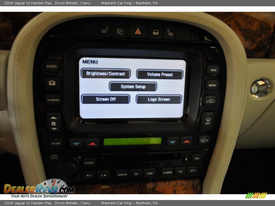 2006 Jaguar XJ Vanden Plas Zircon Metallic / Ivory Photo #8
