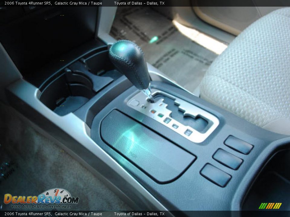 2006 Toyota 4Runner SR5 Galactic Gray Mica / Taupe Photo #19