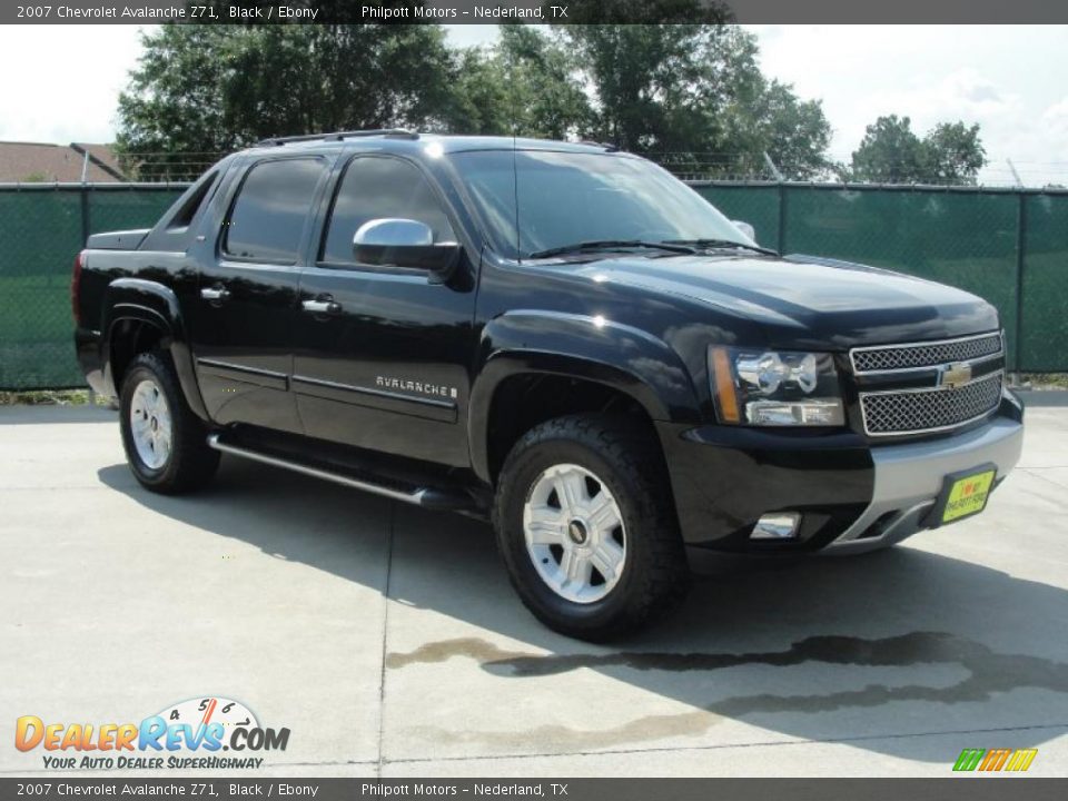 2007 Chevrolet Avalanche Z71 Black / Ebony Photo #1