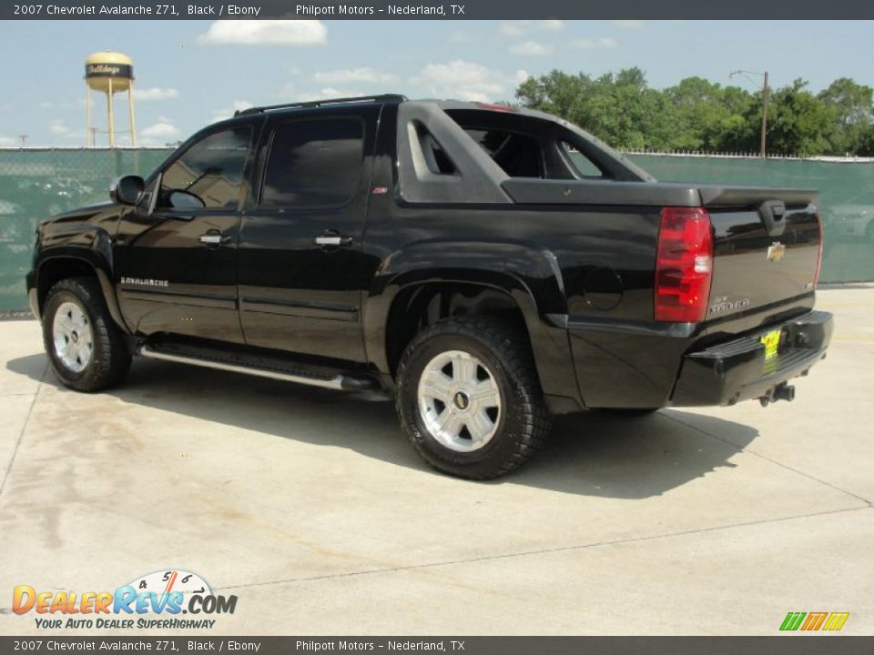 2007 Chevrolet Avalanche Z71 Black / Ebony Photo #5