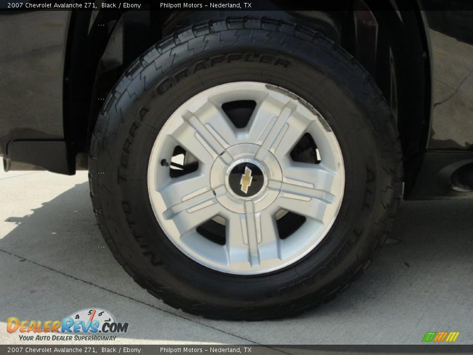 2007 Chevrolet Avalanche Z71 Black / Ebony Photo #15