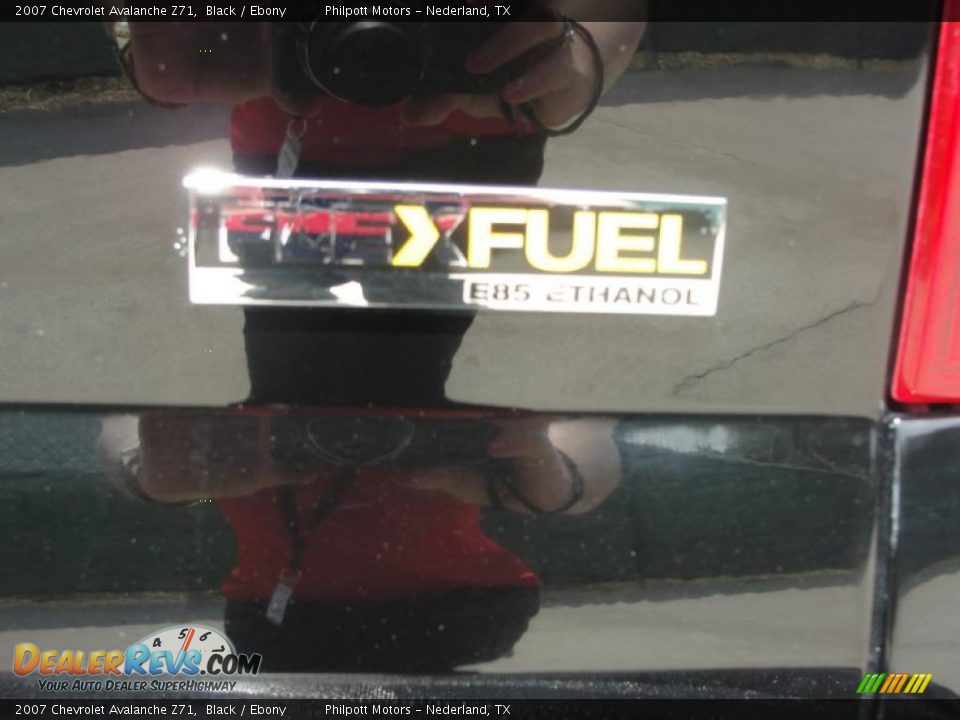 2007 Chevrolet Avalanche Z71 Black / Ebony Photo #21
