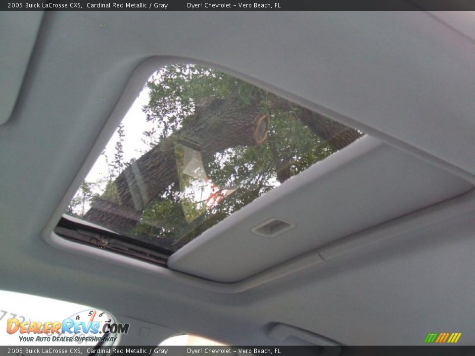 2005 Buick LaCrosse CXS Cardinal Red Metallic / Gray Photo #8