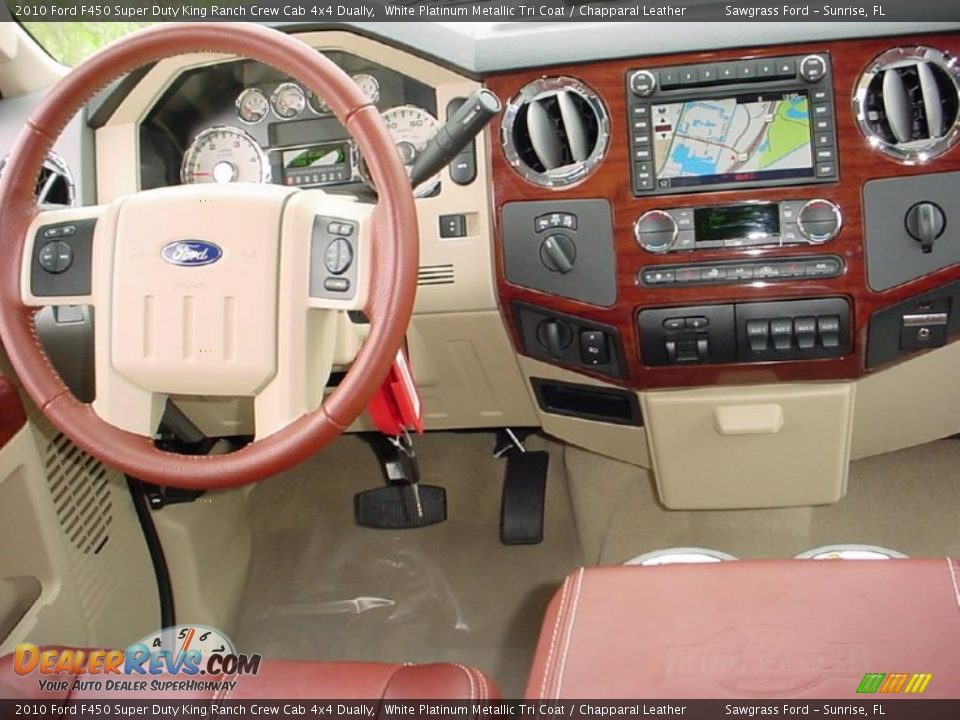 2010 Ford F450 Super Duty King Ranch Crew Cab 4x4 Dually White Platinum Metallic Tri Coat / Chapparal Leather Photo #23
