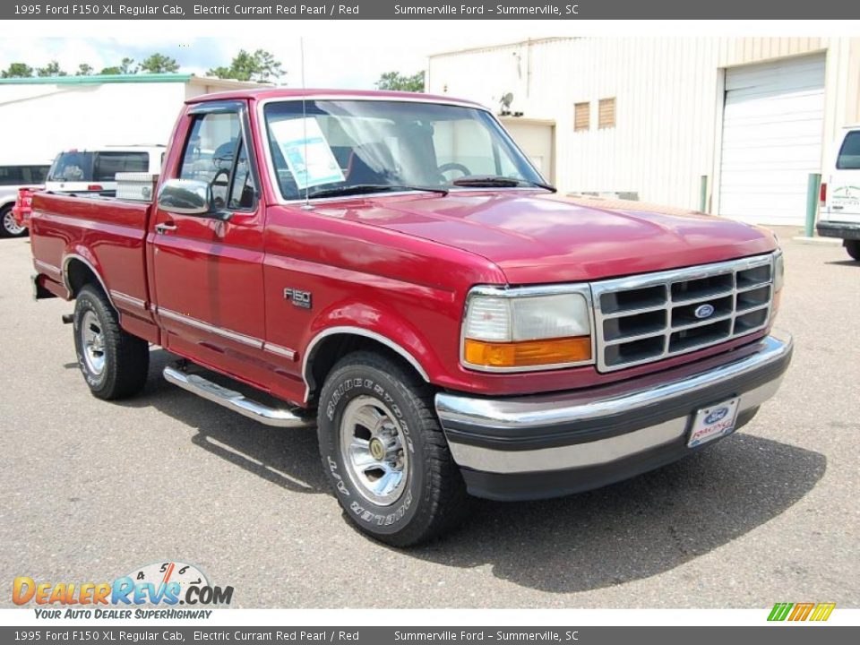 1995 Ford F150 XL Regular Cab Electric Currant Red Pearl / Red Photo #1