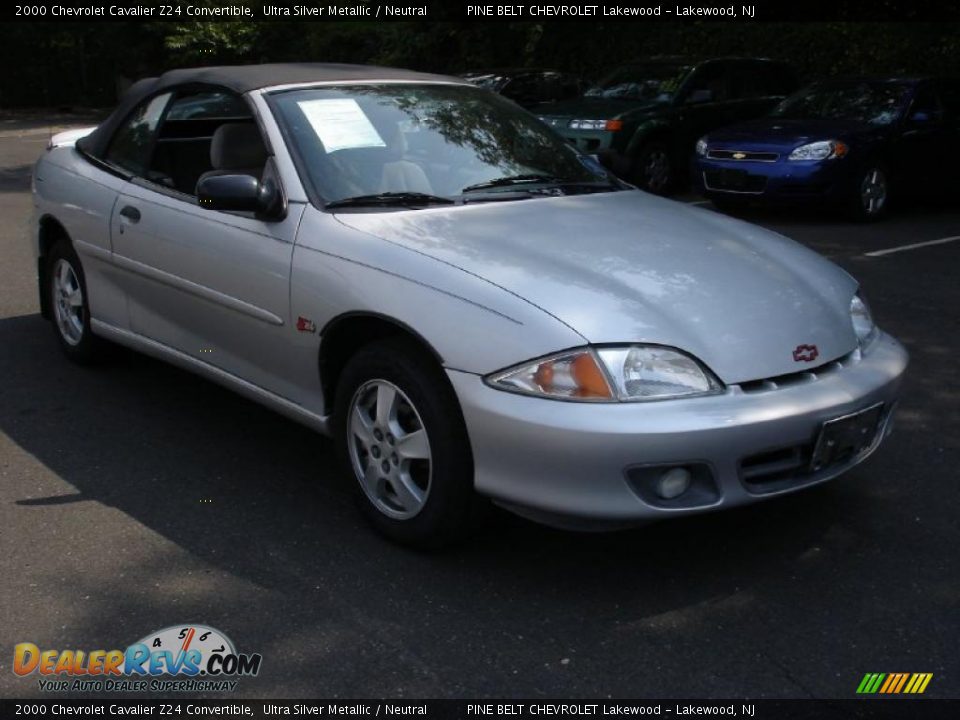 2000 Chevrolet Cavalier Z24 Convertible Ultra Silver Metallic / Neutral Photo #3