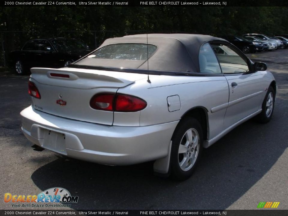 2000 Chevrolet Cavalier Z24 Convertible Ultra Silver Metallic / Neutral Photo #4