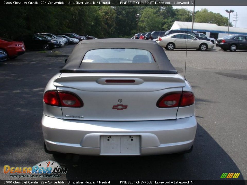 2000 Chevrolet Cavalier Z24 Convertible Ultra Silver Metallic / Neutral Photo #5