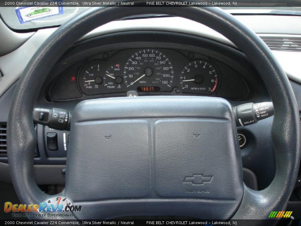 2000 Chevrolet Cavalier Z24 Convertible Ultra Silver Metallic / Neutral Photo #12