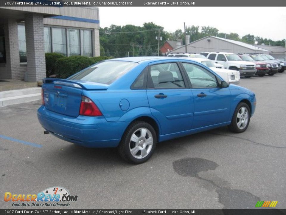 2007 Ford Focus ZX4 SES Sedan Aqua Blue Metallic / Charcoal/Light Flint Photo #2