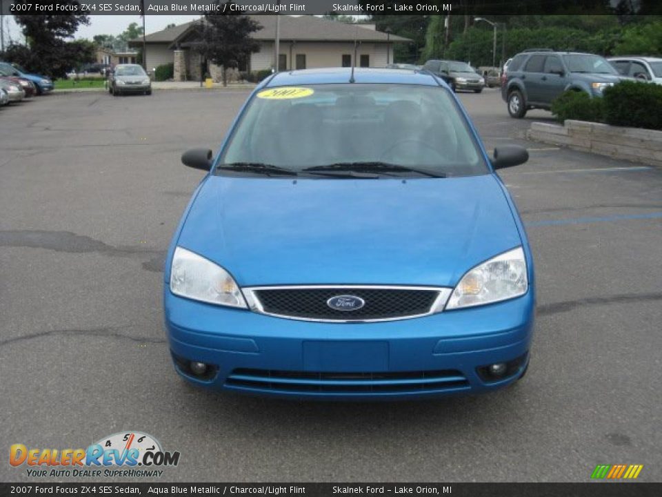 2007 Ford Focus ZX4 SES Sedan Aqua Blue Metallic / Charcoal/Light Flint Photo #7