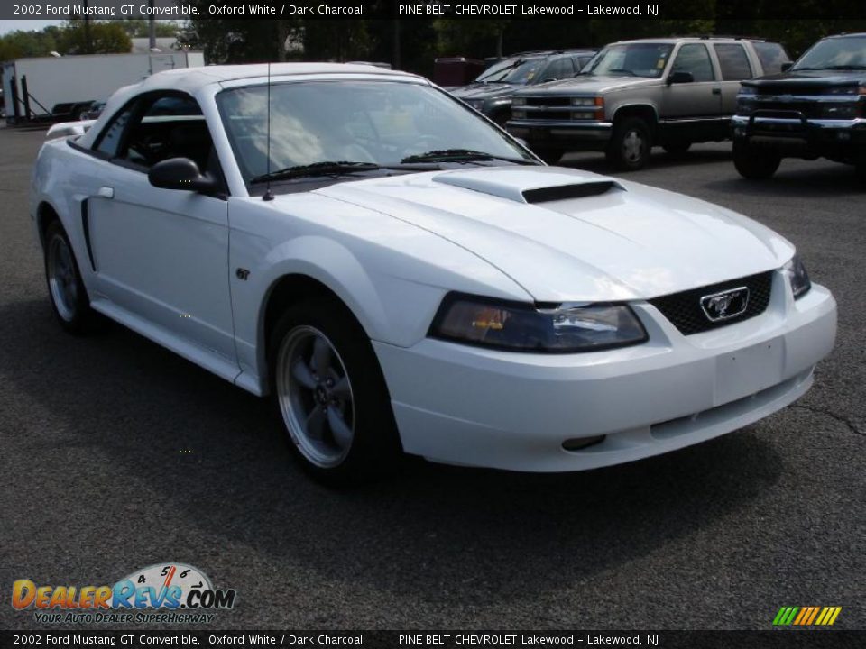 2002 Ford Mustang GT Convertible Oxford White / Dark Charcoal Photo #3
