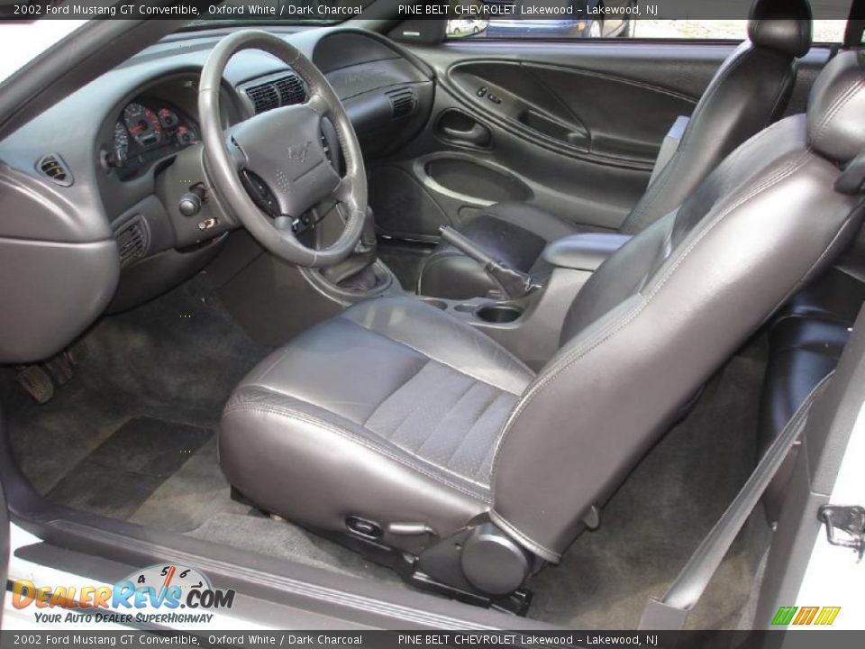 2002 Ford Mustang GT Convertible Oxford White / Dark Charcoal Photo #10