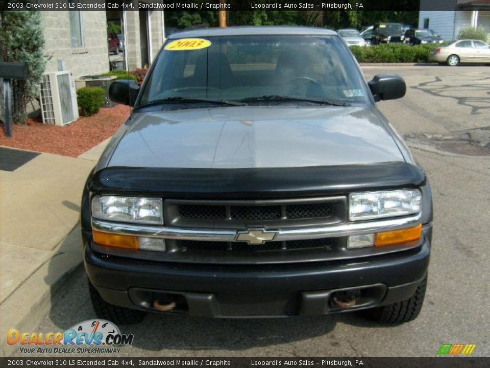 2003 Chevrolet S10 LS Extended Cab 4x4 Sandalwood Metallic / Graphite Photo #8