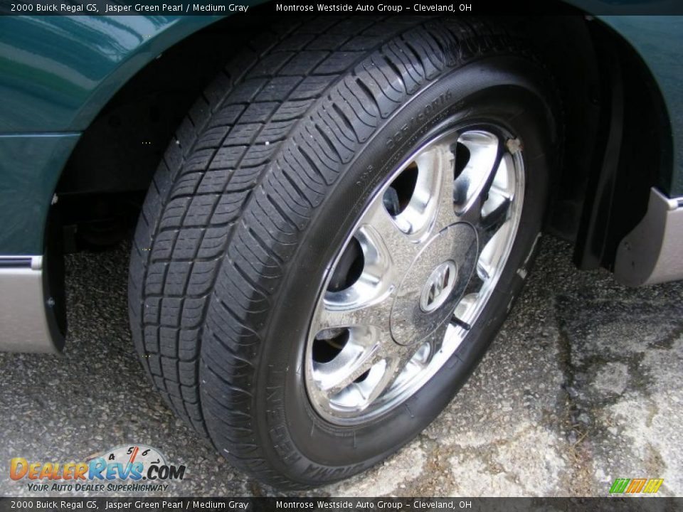 2000 Buick Regal GS Jasper Green Pearl / Medium Gray Photo #28