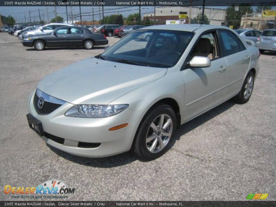 2005 Mazda MAZDA6 i Sedan Glacier Silver Metallic / Gray Photo #3