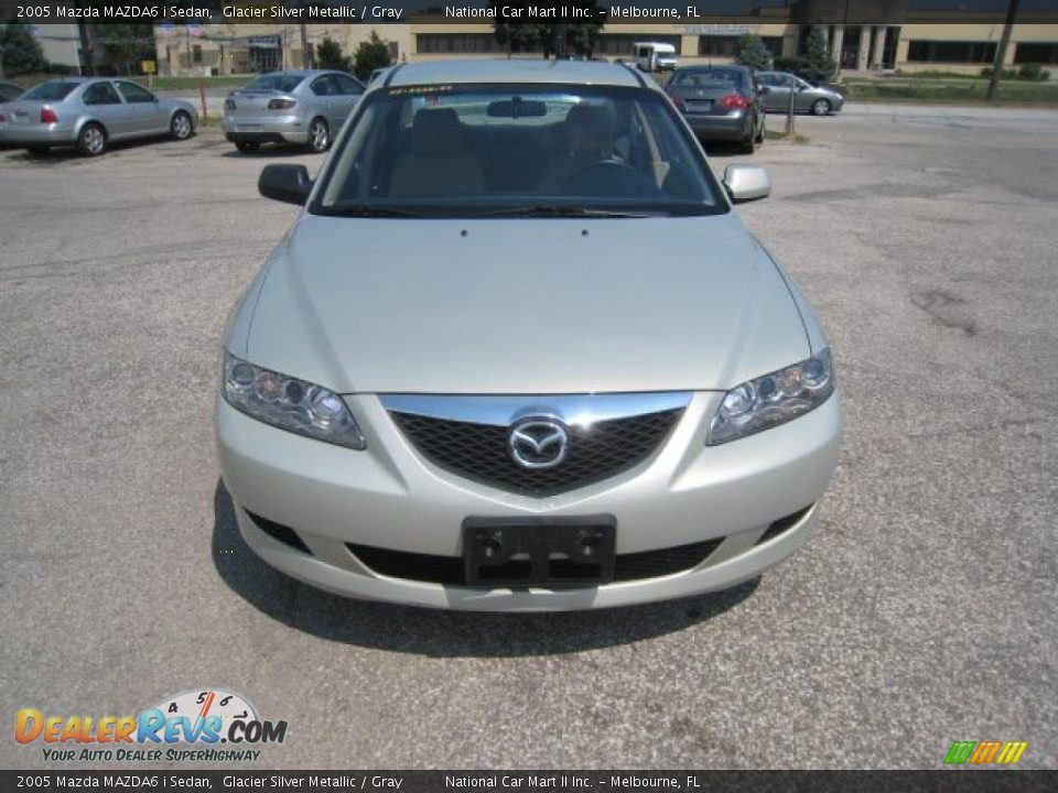 2005 Mazda MAZDA6 i Sedan Glacier Silver Metallic / Gray Photo #8