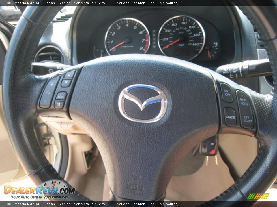 2005 Mazda MAZDA6 i Sedan Glacier Silver Metallic / Gray Photo #15