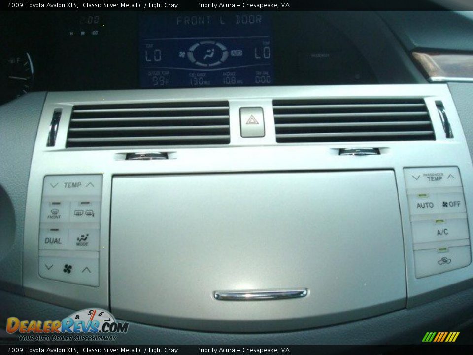 2009 Toyota Avalon XLS Classic Silver Metallic / Light Gray Photo #17