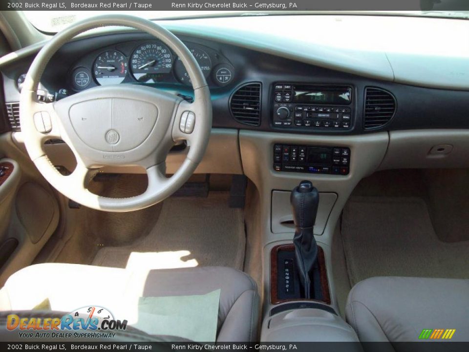 2002 Buick Regal LS Bordeaux Red Pearl / Taupe Photo #9