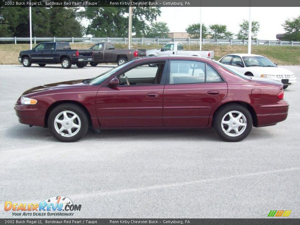 2002 Buick Regal LS Bordeaux Red Pearl / Taupe Photo #13