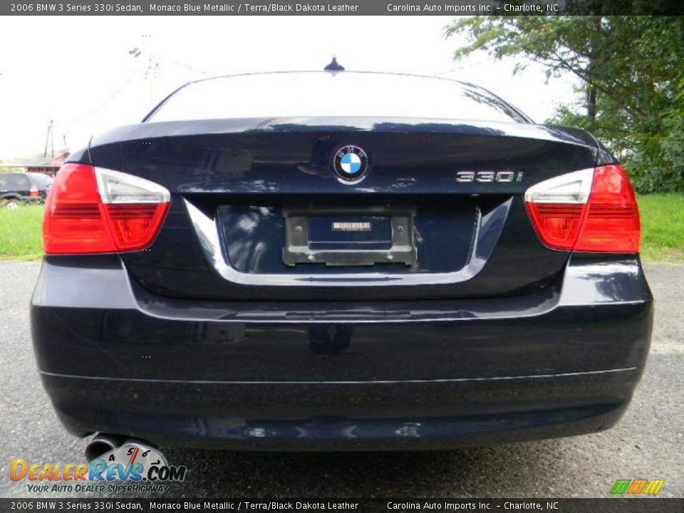 2006 BMW 3 Series 330i Sedan Monaco Blue Metallic / Terra/Black Dakota Leather Photo #6