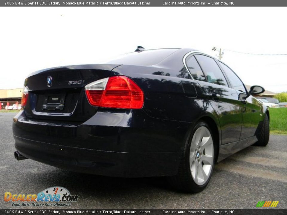 2006 BMW 3 Series 330i Sedan Monaco Blue Metallic / Terra/Black Dakota Leather Photo #7