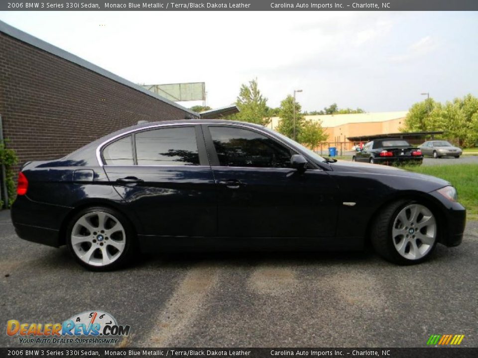 2006 BMW 3 Series 330i Sedan Monaco Blue Metallic / Terra/Black Dakota Leather Photo #8