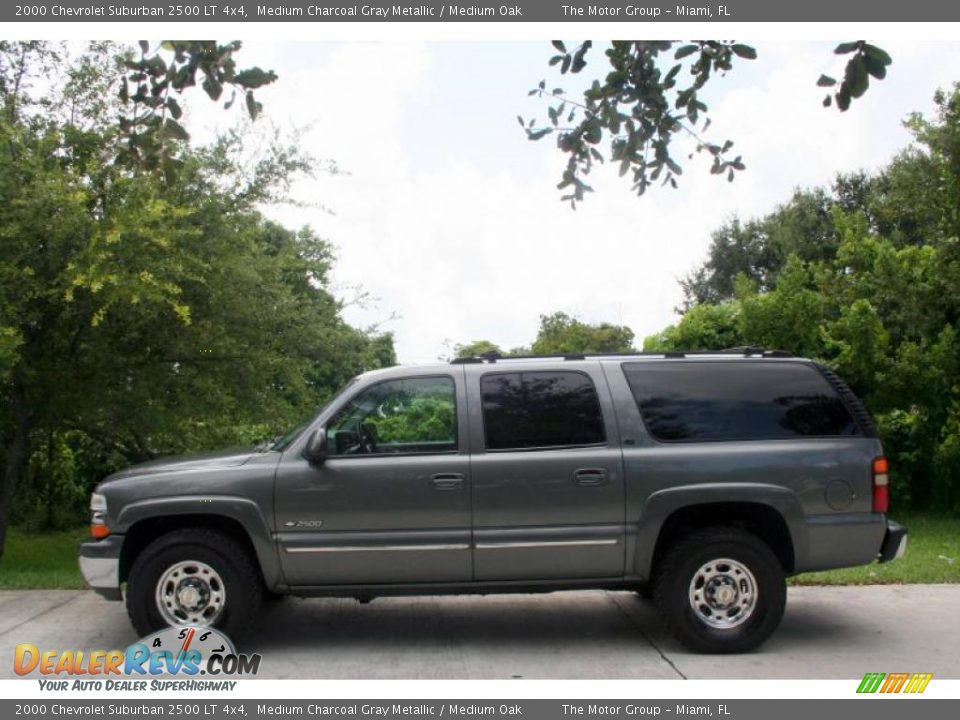 2000 Chevrolet Suburban 2500 LT 4x4 Medium Charcoal Gray Metallic / Medium Oak Photo #3