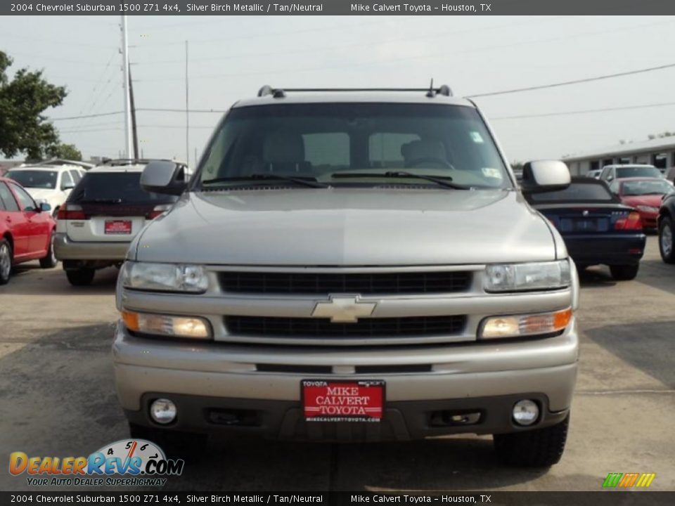 2004 Chevrolet Suburban 1500 Z71 4x4 Silver Birch Metallic / Tan/Neutral Photo #1