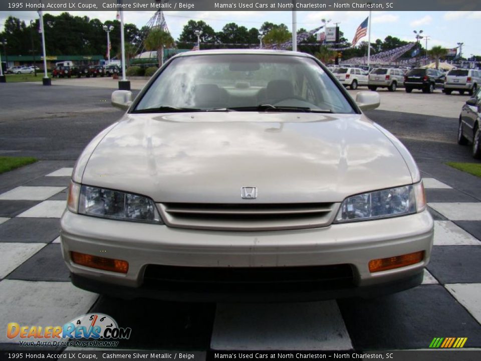 1995 Honda Accord LX Coupe Cashmere Silver Metallic / Beige Photo #4