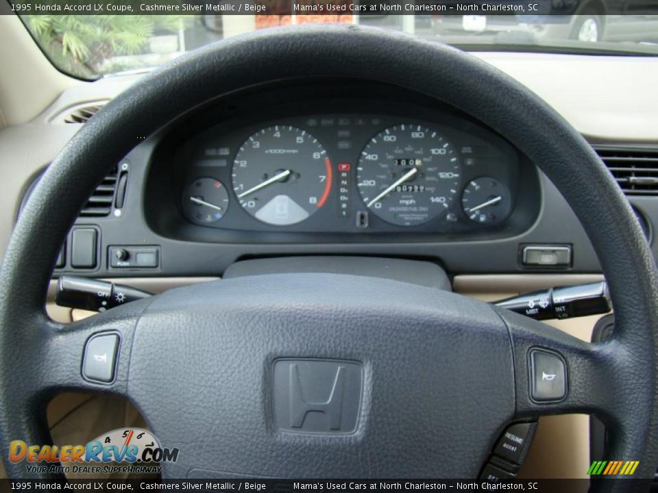 1995 Honda Accord LX Coupe Cashmere Silver Metallic / Beige Photo #19