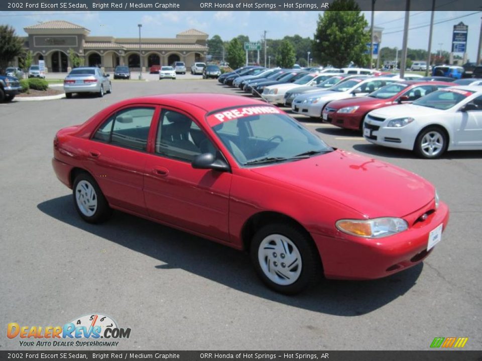 2002 Ford Escort SE Sedan Bright Red / Medium Graphite Photo #7