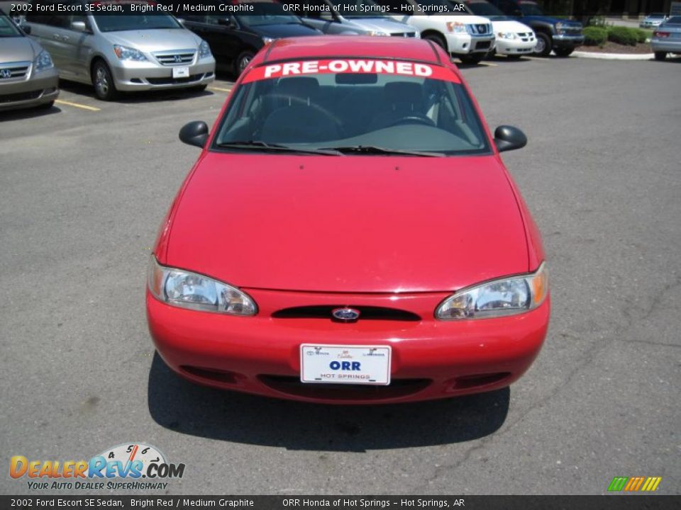 2002 Ford Escort SE Sedan Bright Red / Medium Graphite Photo #8