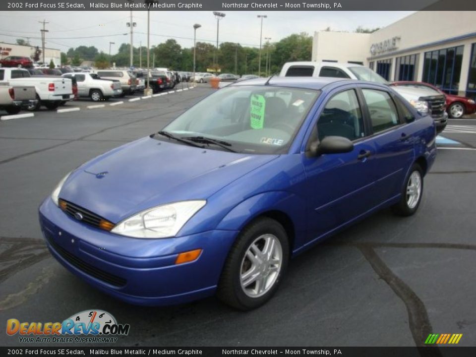 2002 Ford Focus SE Sedan Malibu Blue Metallic / Medium Graphite Photo #7