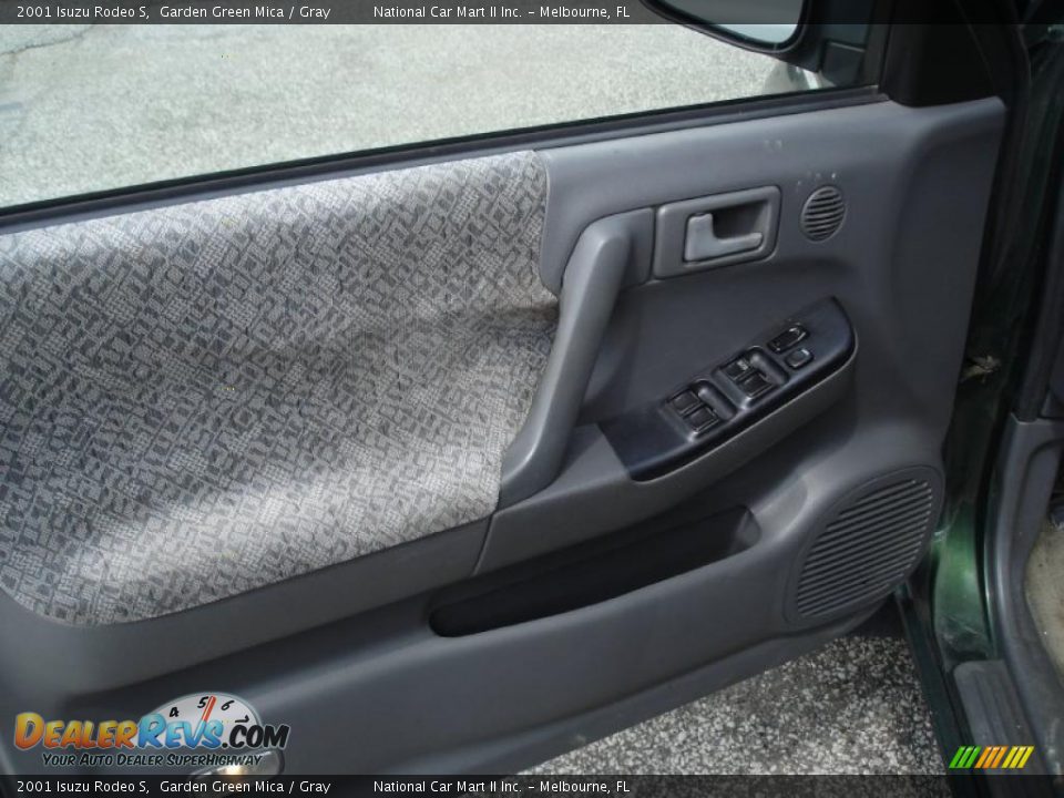 2001 Isuzu Rodeo S Garden Green Mica / Gray Photo #4