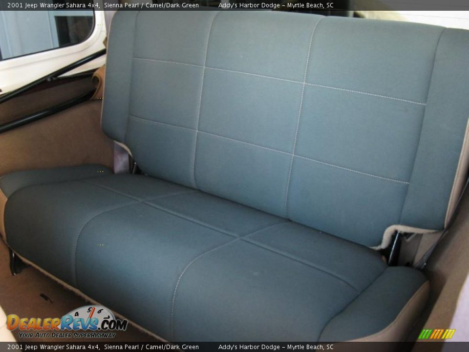 2001 Jeep Wrangler Sahara 4x4 Sienna Pearl / Camel/Dark Green Photo #20